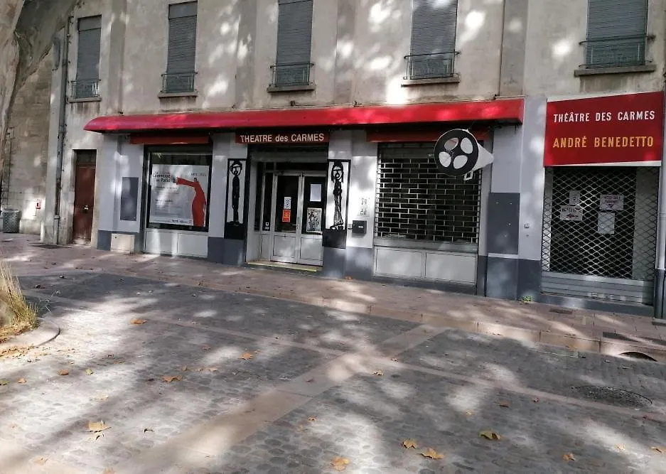 Studio Centre-Historique, A Deux Pas Du Palais, Wifi Avignon 0*,  France